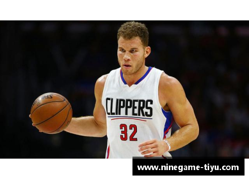 NBA球星扔衣服风波：场外行为引发的争议与讨论